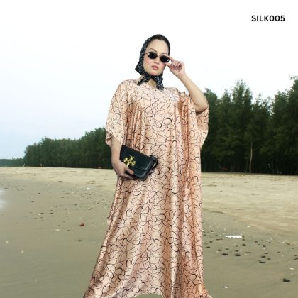 Premium Quality Silk...