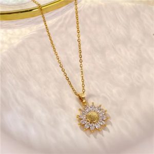 Golden Vermiculite To Sunflower Pendant Personalized Titanium Steel Necklace Women Fresh Trend Fashion Jewelry