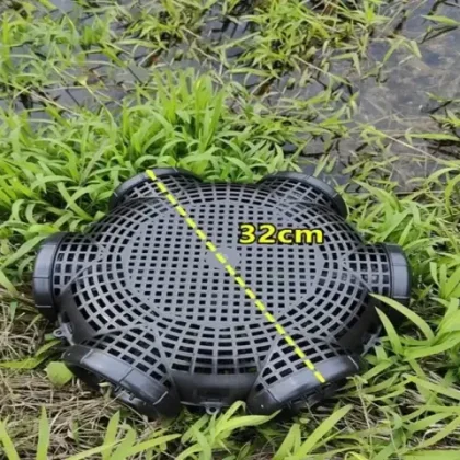 (7-Hole) Fishing Cage...